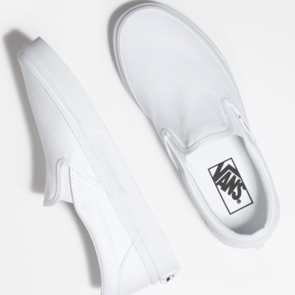 Vans Shoes - BRAND NEW white vans!!
